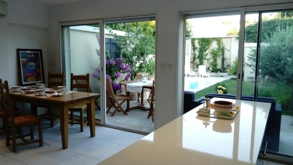 L'Hibiscus Chambre D'Hote อาวีญง ภายนอก รูปภาพ